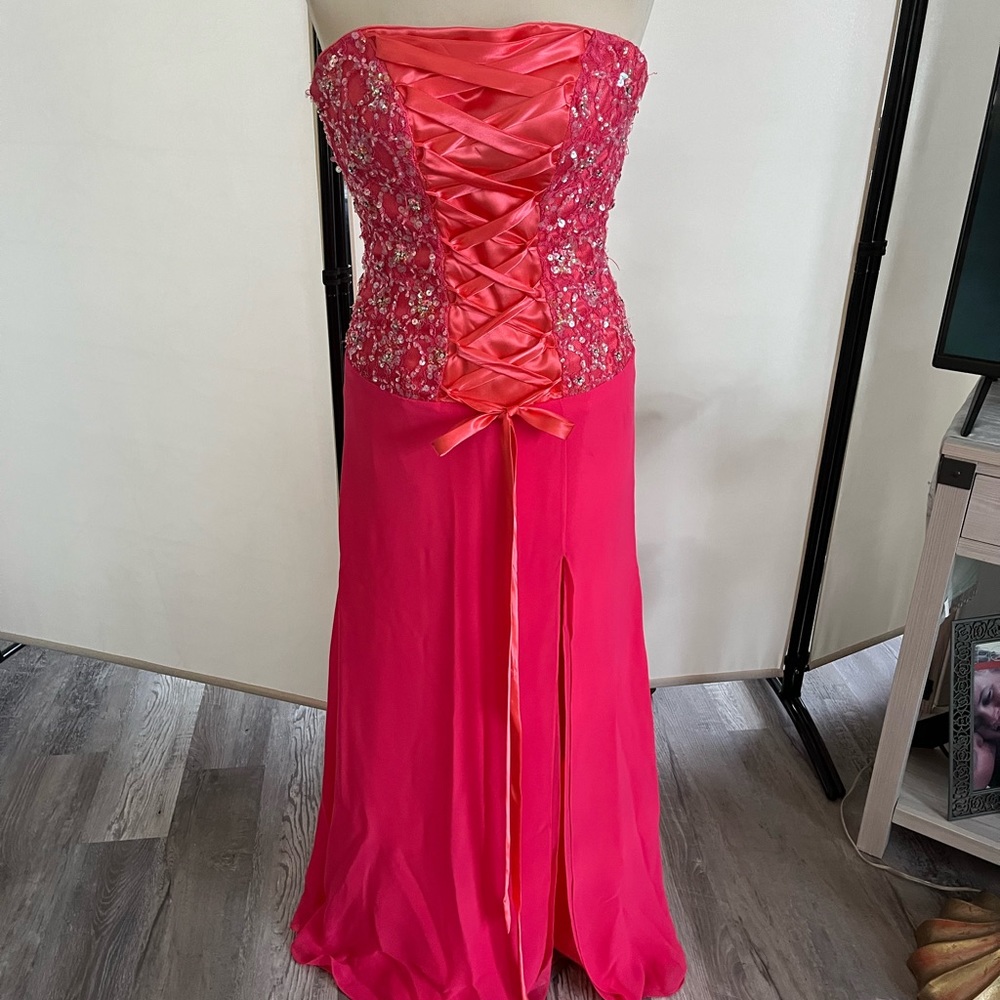 Beautiful prom/patent dress